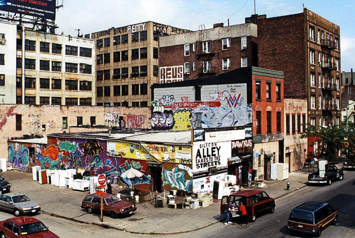Broken Windows Theory of Criminology 3 James-And-Karla-Murray-NYC-Untapped-Cities