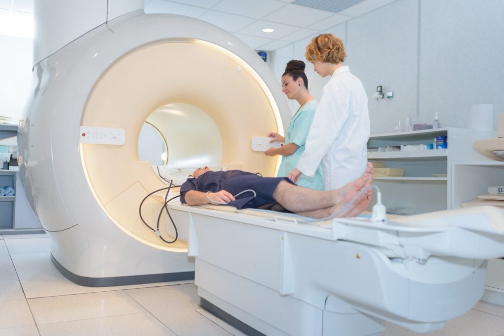 Neuroimaging: Brain Scanning Techniques In Psychology 1 mri scanner